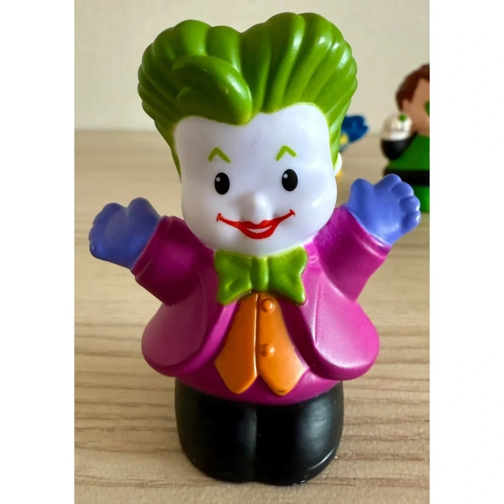 Little People Superheros- Batman, Batgirl, Joker, Wonder Woman, Green Lantern